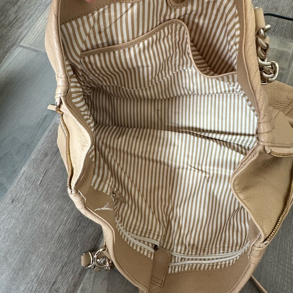 Kate Spade Used pebbled leather tan, caramel, neutral dark shoulder bag - Picture 4 of 8